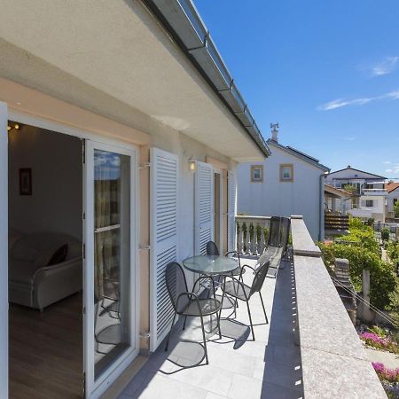 Apartments Barbara 2 Jadranovo Εξωτερικό φωτογραφία