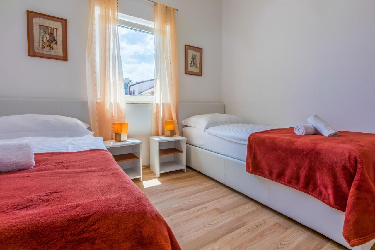 Apartments Barbara 2 Jadranovo Εξωτερικό φωτογραφία