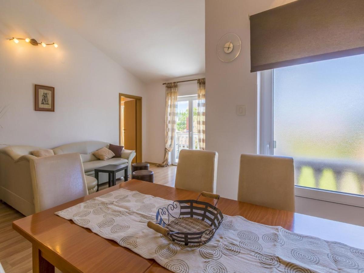 Apartments Barbara 2 Jadranovo Εξωτερικό φωτογραφία
